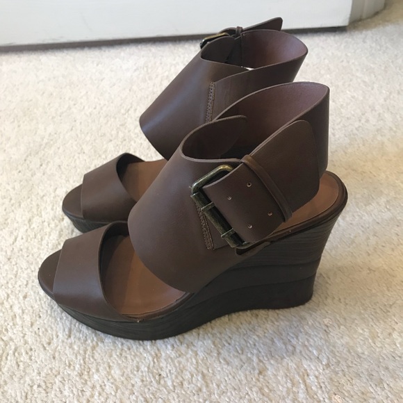 Brown Wedge sandals! - Picture 2 of 5